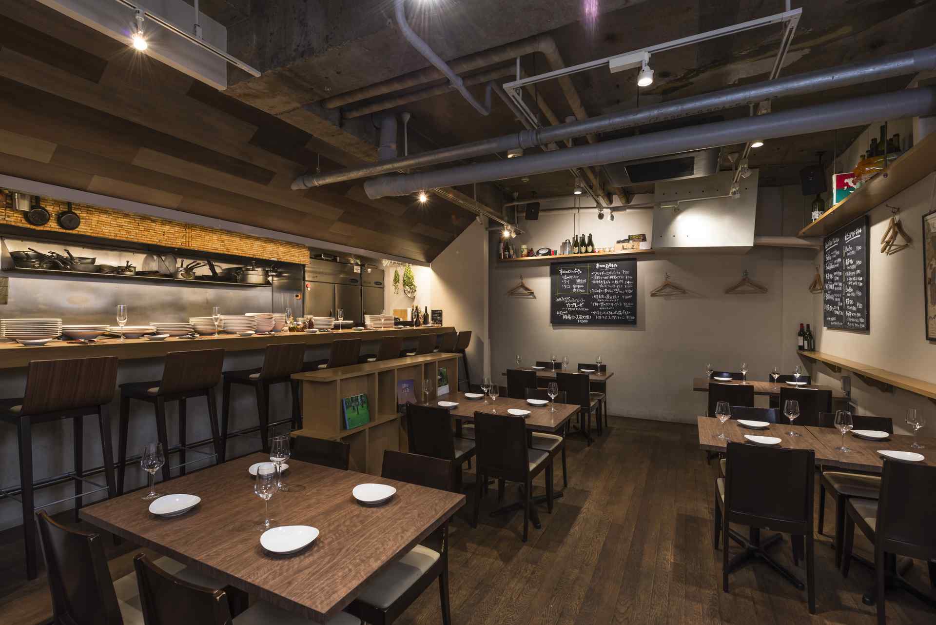カフェレストラン店内